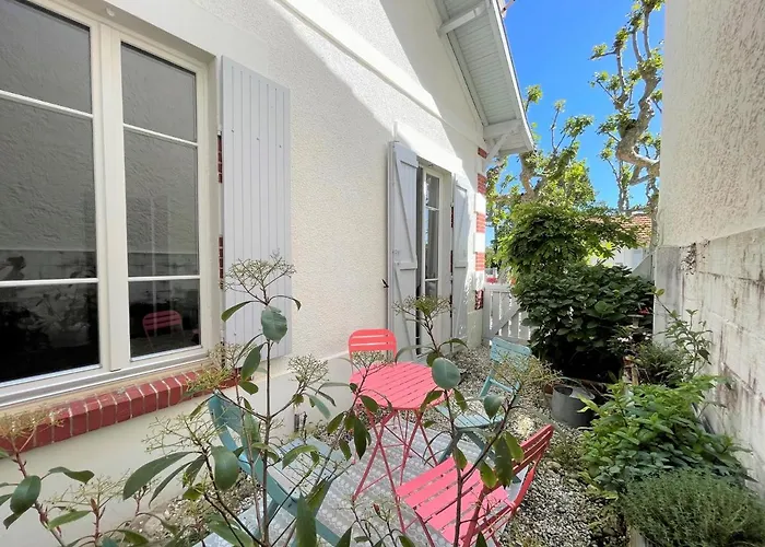 Maison Climatisee 6 Pers Pres Plage, Wifi, Parking - Fr-1-420-102 別荘