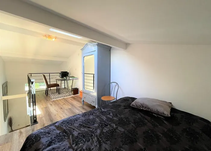 Holiday home Maison Climatisee 6 Pers Pres Plage, Wifi, Parking - Fr-1-420-102 *